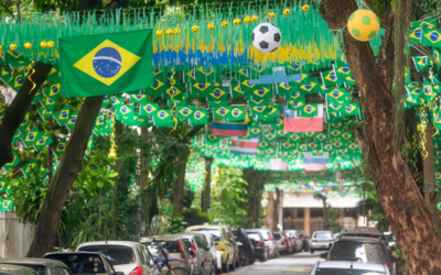 70% dos trabalhadores preferem trabalhar home office durante jogos do Brasil e especialistas apostam nas datas para descontrair e engajar as equipes